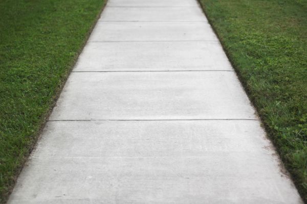 Cost of Concrete Walkway Replacement in Columbus