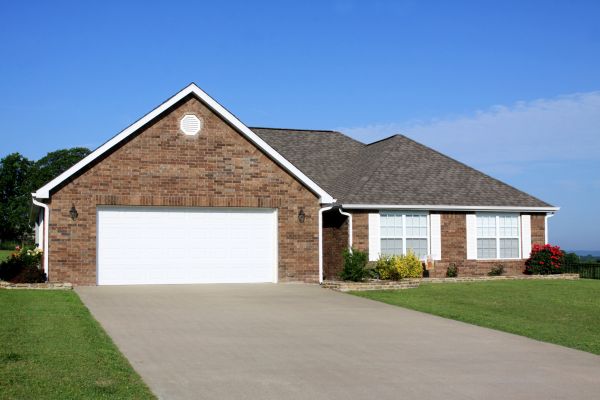 Driveway Cement Pouring Service in Columbus